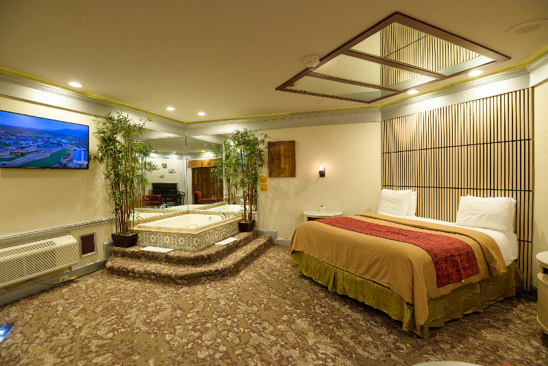 Inn of The Dove - Guest Room