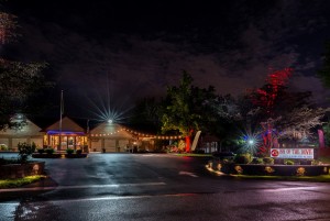 Inn of The Dove - Hotel Entrance