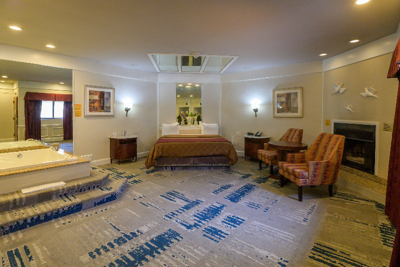 Inn of The Dove - Guest Room