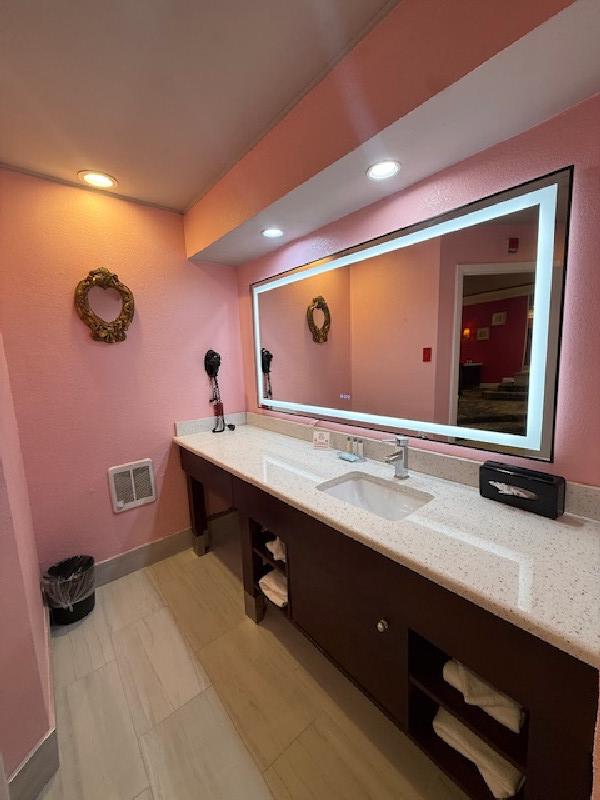 Sweetheart Theme Suite 