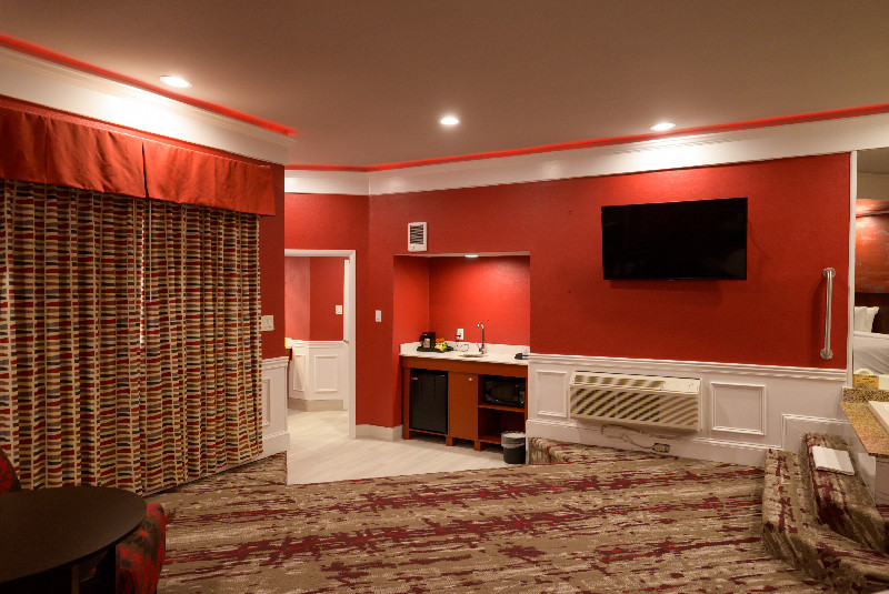 Red Romantic Theme Suite