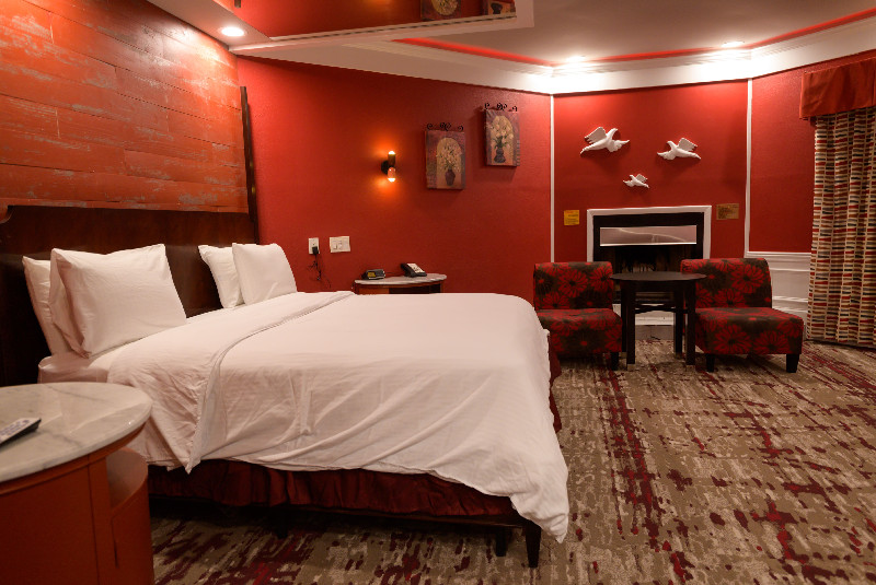Inn of The Dove - Guest Room
