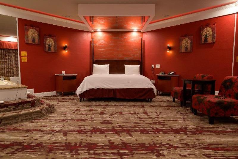 Inn of The Dove - Guest  Room